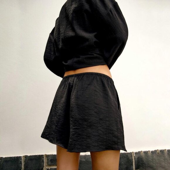 ZARA PYJAMA STYLE SHORTS BLACK SIZE M 4661/510/800 - Picture 2 of 5